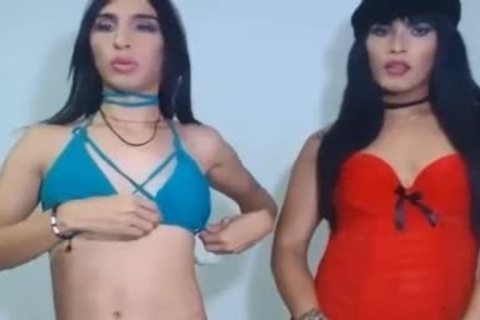funny lady-man's Live butthole On Cruisingcams.com