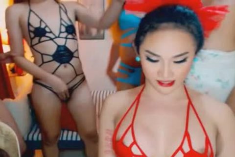 tasty lusty lady-mans gets pretty On cam