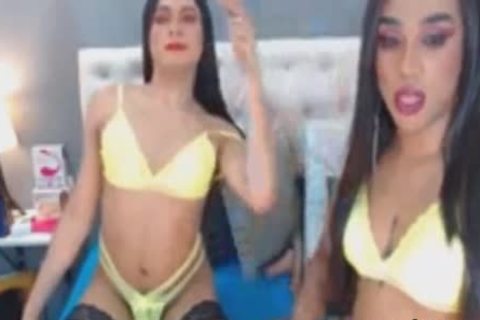 shelady pair naughty Bedroom penis sucking