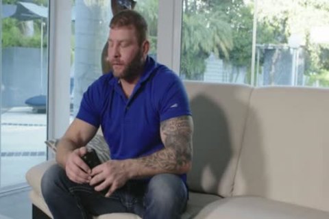 nasty Ts Temptress Khloe Kay Takes Stepdad cock Up In Her butthole