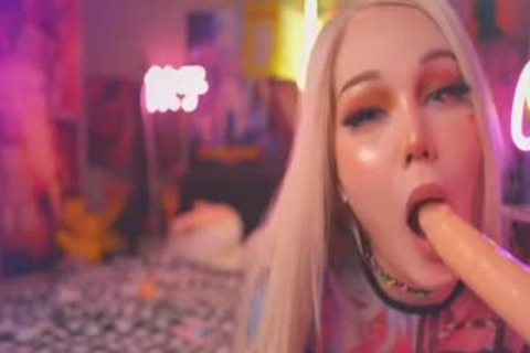 blond Tbabe blows sex tool Online