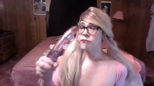 Sissy Daphne Fisting And Facefucking dildos