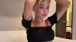 pretty web camera girl Being pretty