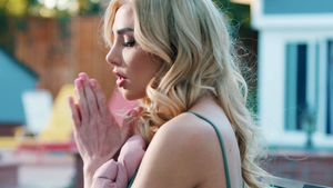 Transfixed: Treating Ourselves 2: A Shaky Start