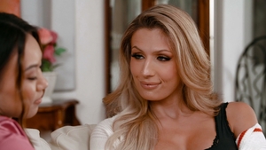 Transfixed: Shy Kayla's Secret Lust